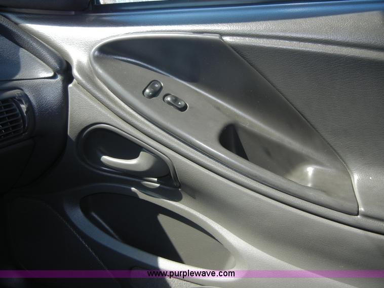 image for item A3043 2003 Ford Mustang GT convertible