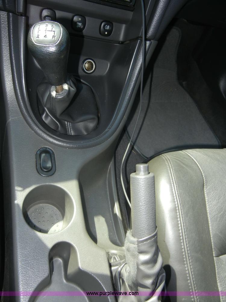 image for item A3043 2003 Ford Mustang GT convertible