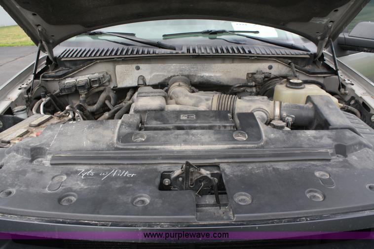 image for item A3067 2008 Ford Expedition XLT SUV