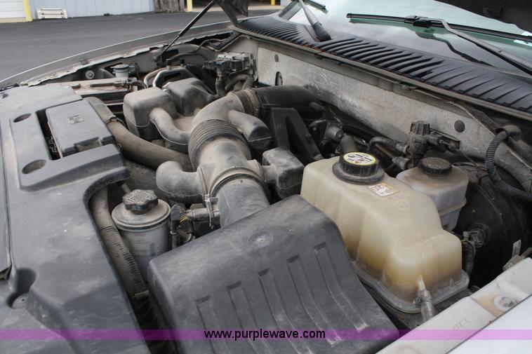 image for item A3067 2008 Ford Expedition XLT SUV