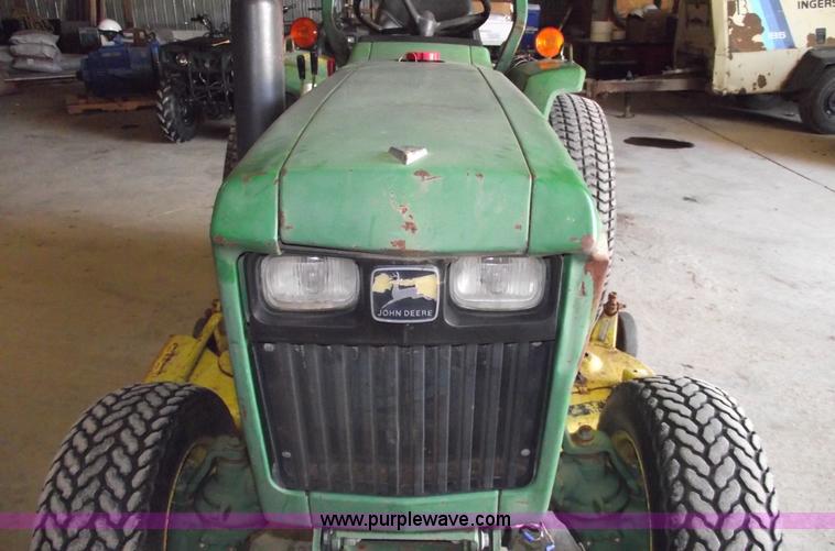 image for item A4198 John Deere 750 tractor with belly mower