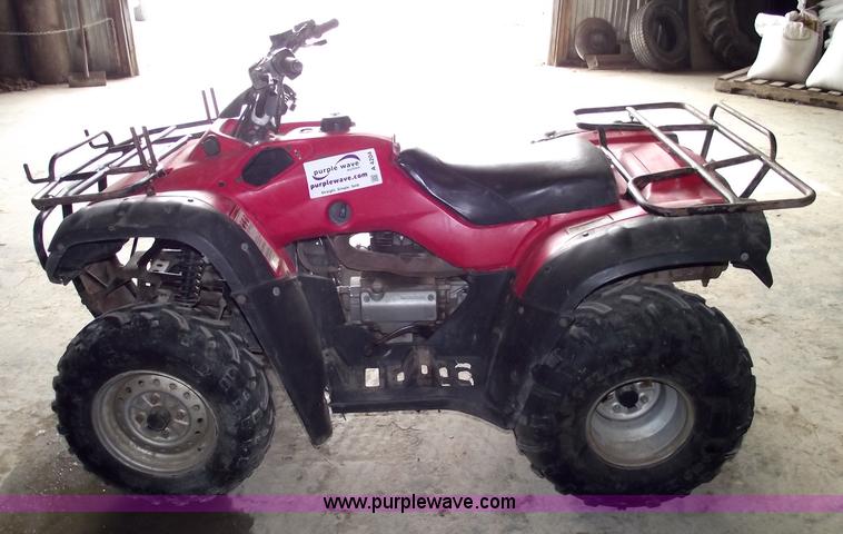 image for item A4204 2005 Honda TRX350 Rancher four wheeler