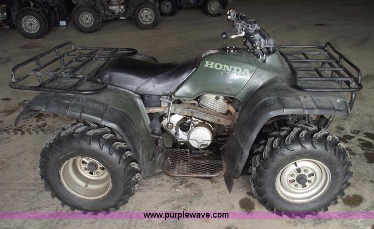 image for item A4207 1999 Honda Fourtrax 300 four wheeler