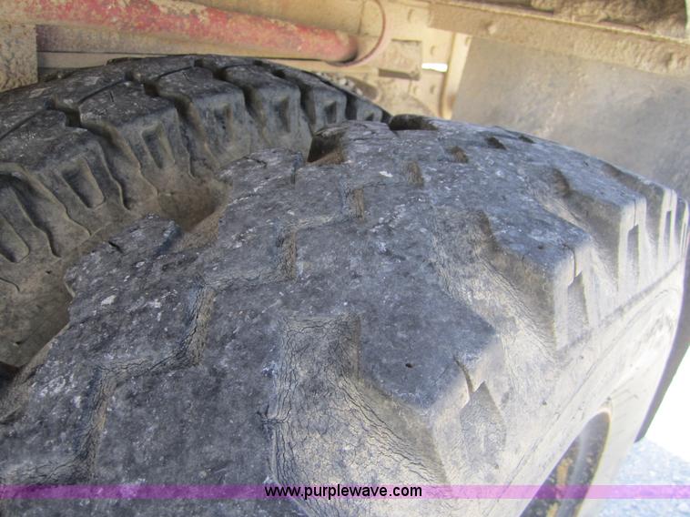 image for item A4767 1973 Ford F600 dump truck