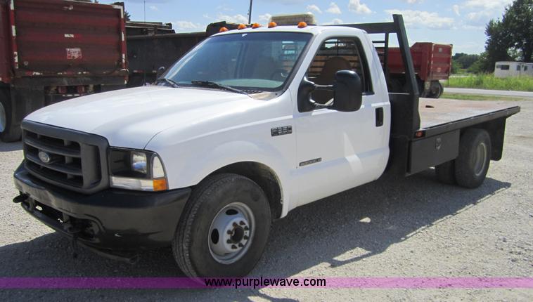 image for item A4786 2002 Ford F350 XL Super Duty pickup truck
