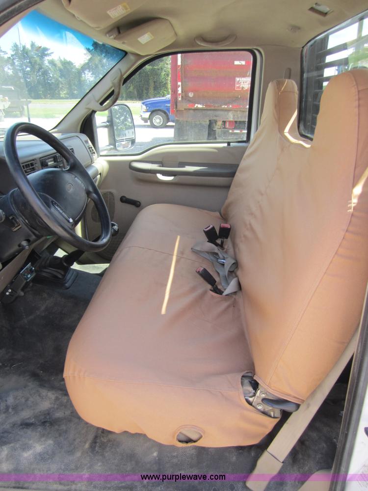 image for item A4786 2002 Ford F350 XL Super Duty pickup truck
