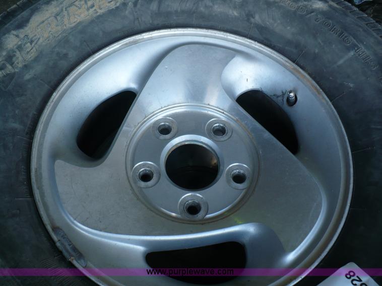 image for item A4828 (4) tires and alloy wheels