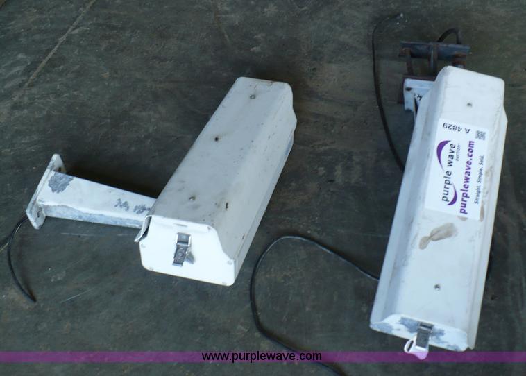 image for item A4829 (2) Pelco surveillance cameras