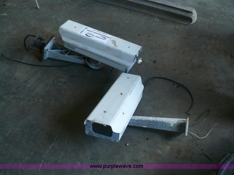image for item A4829 (2) Pelco surveillance cameras