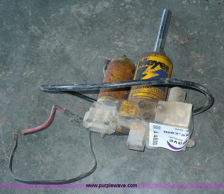 image for item A4830 Meyer E47 electronic snow plow control