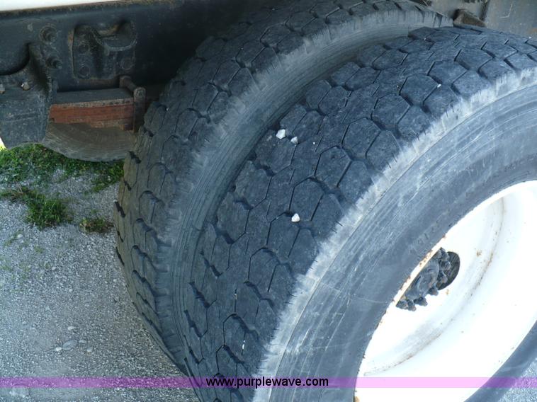 image for item A4897 1997 Freightliner FL70 box truck