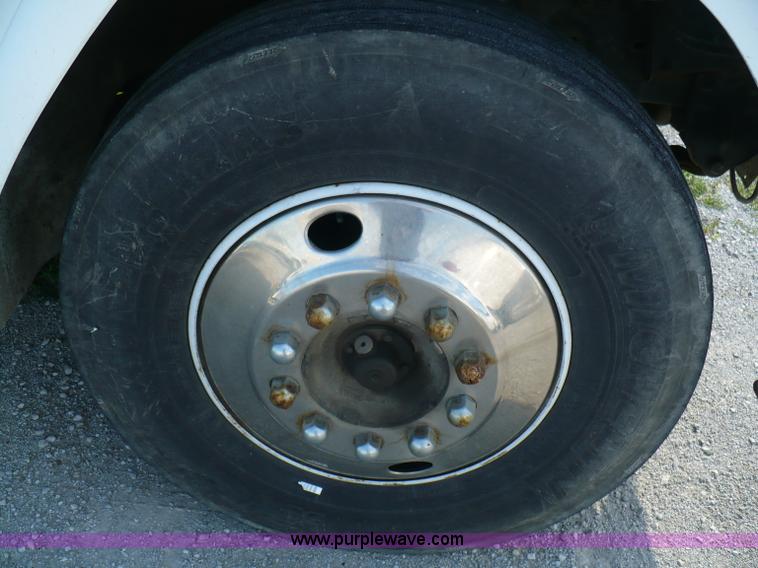 image for item A4897 1997 Freightliner FL70 box truck