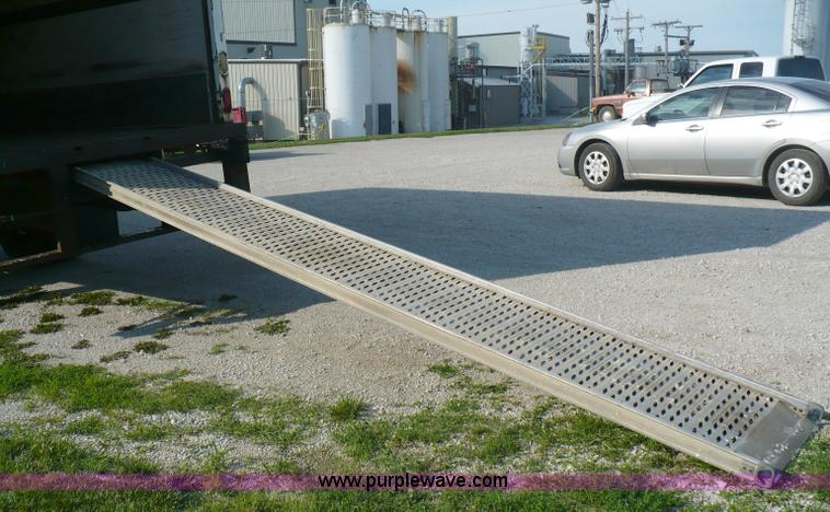 image for item A4897 1997 Freightliner FL70 box truck