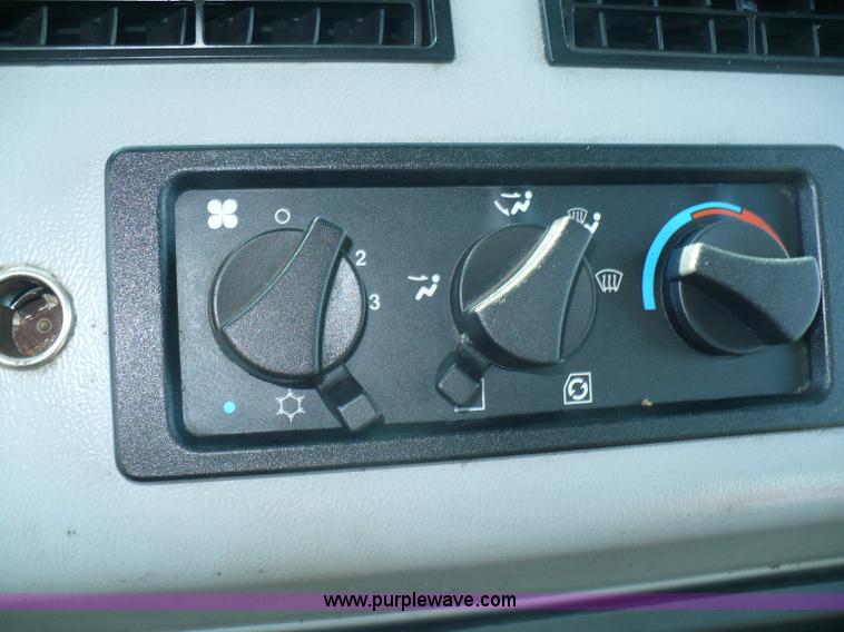 image for item A4897 1997 Freightliner FL70 box truck