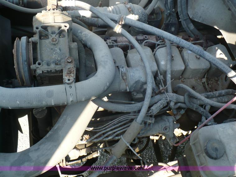 image for item A4897 1997 Freightliner FL70 box truck