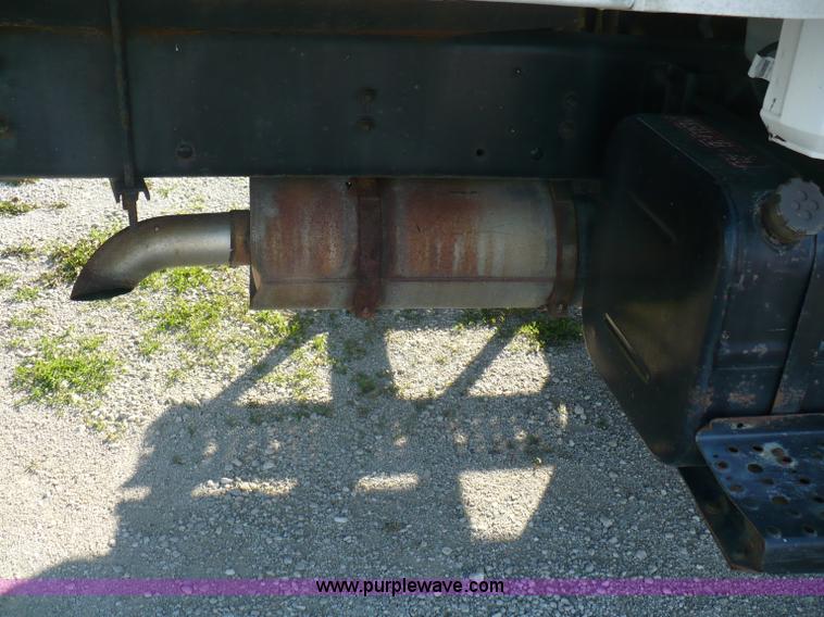 image for item A4897 1997 Freightliner FL70 box truck