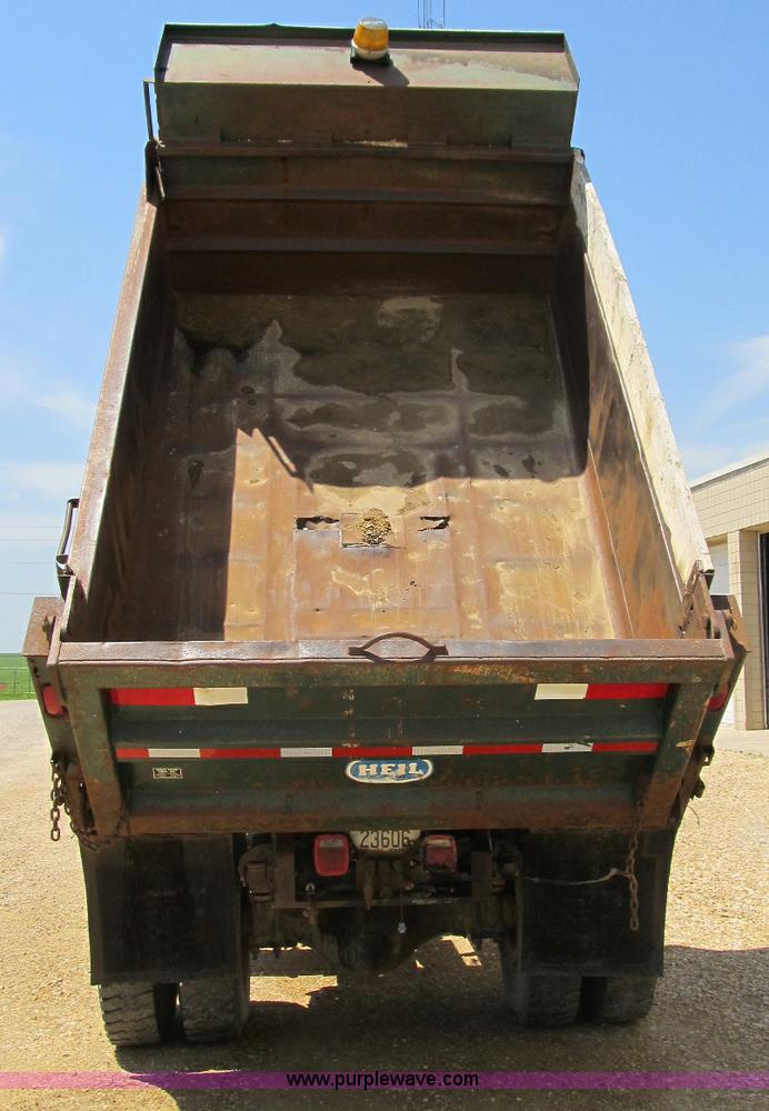 image for item A4902 1989 GMC Brigadier dump truck