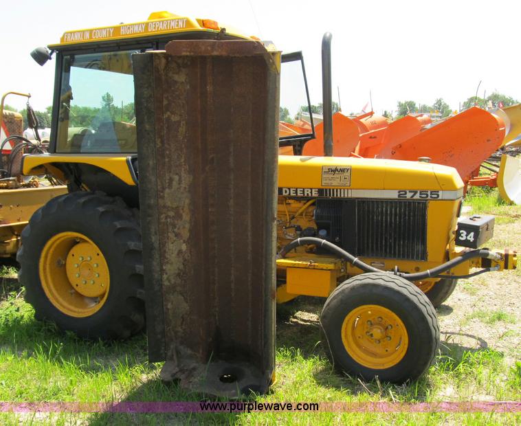 image for item A4904 1991 John Deere 2755 tractor