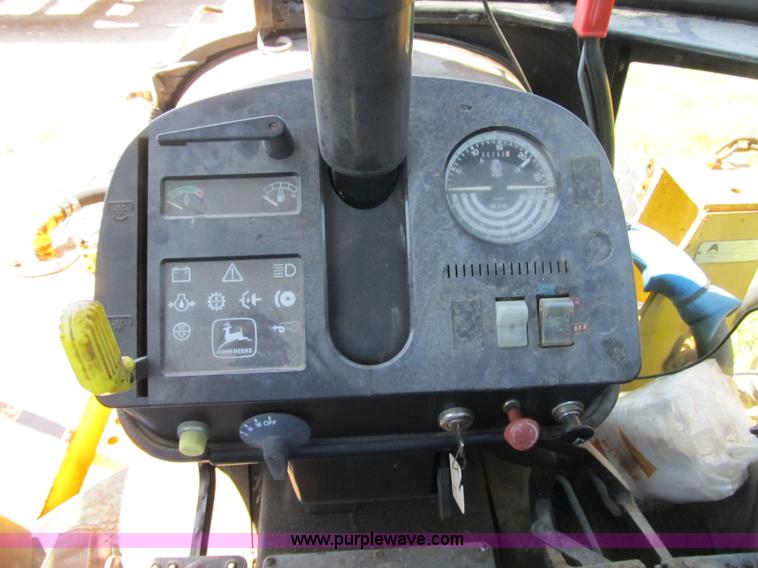 image for item A4904 1991 John Deere 2755 tractor