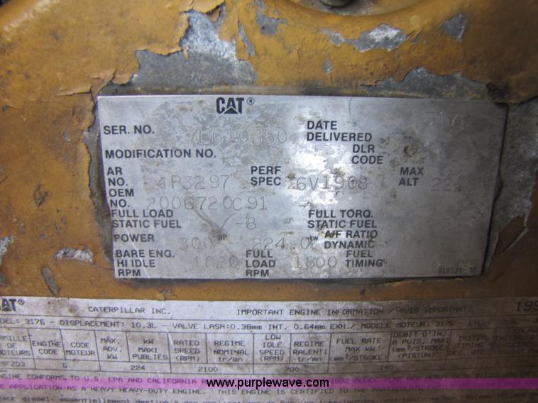 image for item A5071 1993 International 2674 fire truck