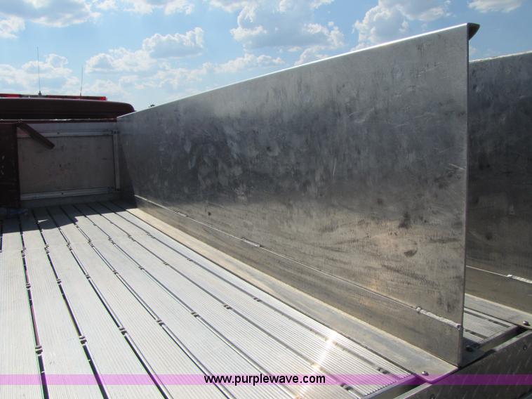 image for item A5071 1993 International 2674 fire truck