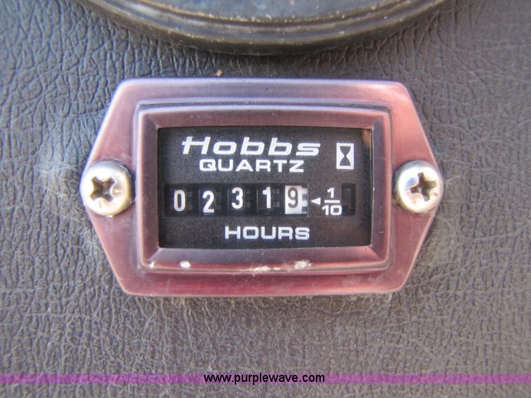 image for item A5071 1993 International 2674 fire truck