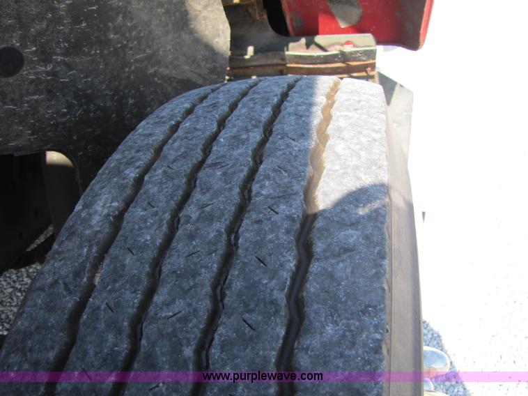 image for item A5071 1993 International 2674 fire truck