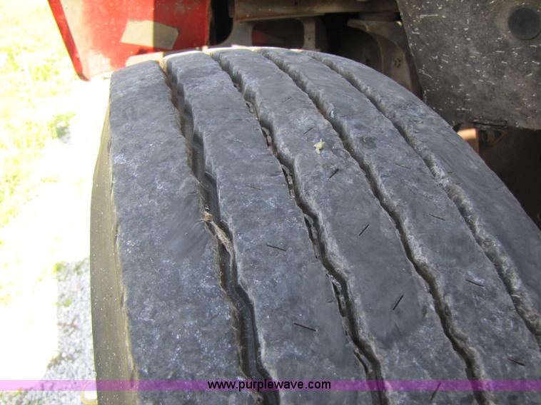 image for item A5071 1993 International 2674 fire truck