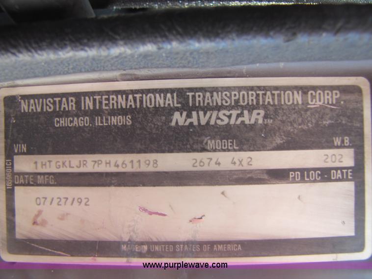 image for item A5071 1993 International 2674 fire truck