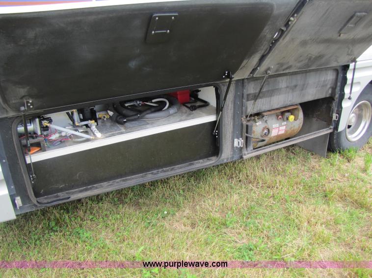 image for item A5093 1998 Winnebago Chieftain RV motor home