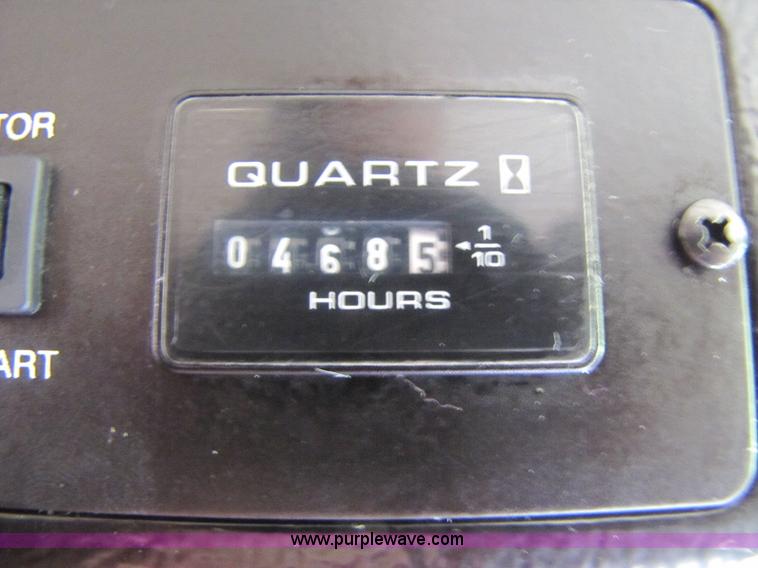 image for item A5093 1998 Winnebago Chieftain RV motor home