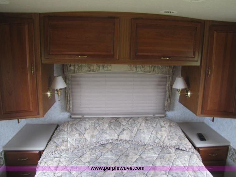 image for item A5093 1998 Winnebago Chieftain RV motor home