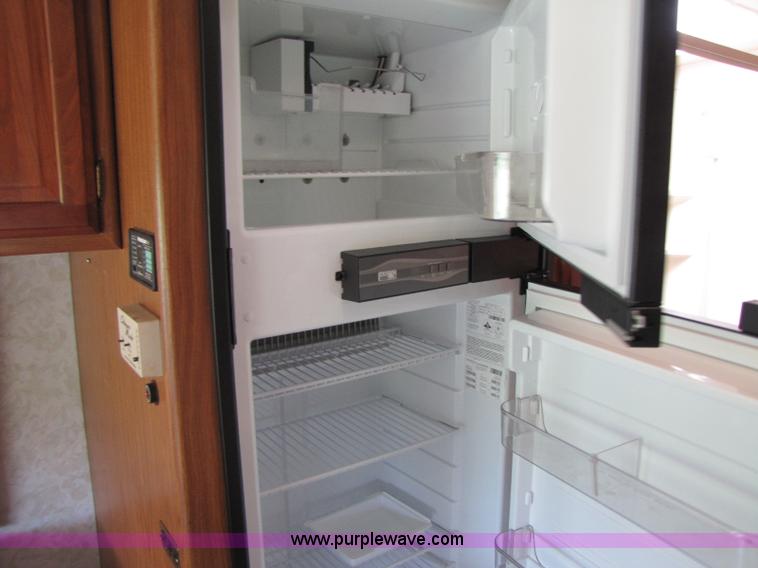 image for item A5093 1998 Winnebago Chieftain RV motor home