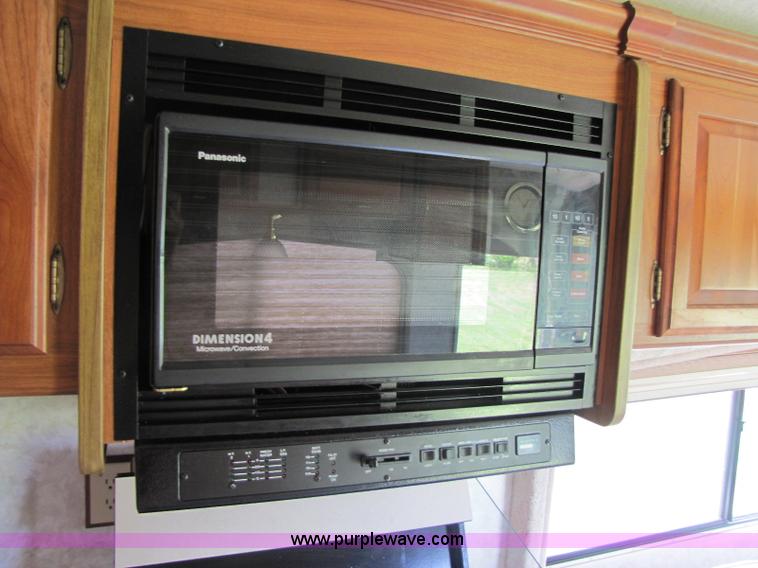 image for item A5093 1998 Winnebago Chieftain RV motor home