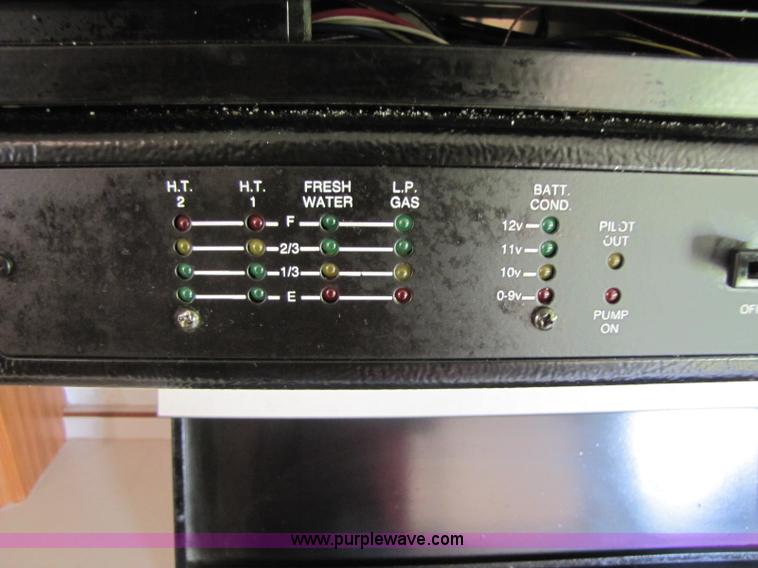 image for item A5093 1998 Winnebago Chieftain RV motor home