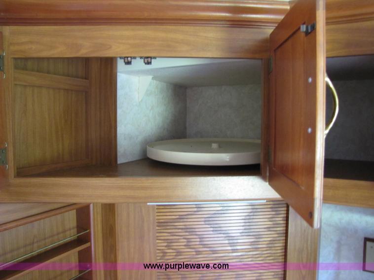 image for item A5093 1998 Winnebago Chieftain RV motor home