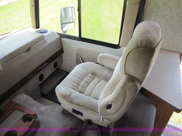 image for item A5093 1998 Winnebago Chieftain RV motor home