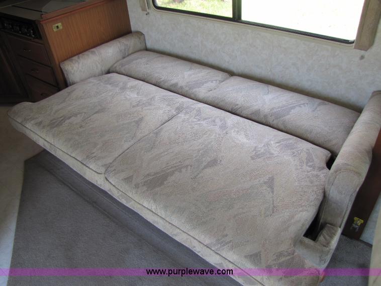 image for item A5093 1998 Winnebago Chieftain RV motor home