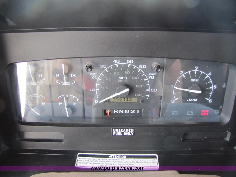 image for item A5093 1998 Winnebago Chieftain RV motor home