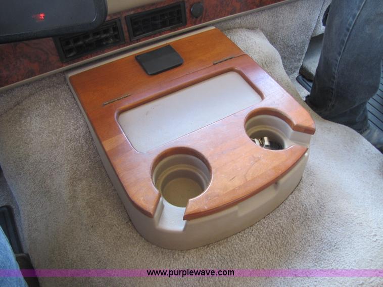 image for item A5093 1998 Winnebago Chieftain RV motor home