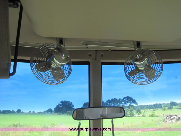 image for item A5093 1998 Winnebago Chieftain RV motor home