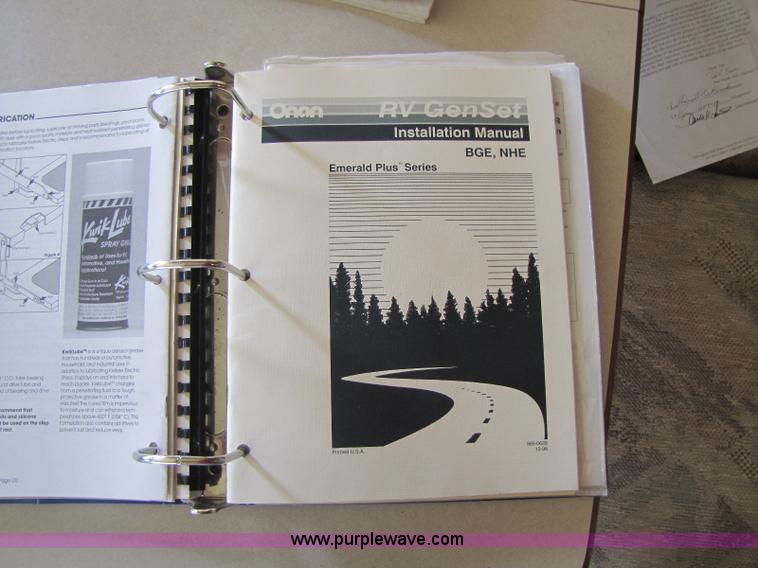 image for item A5093 1998 Winnebago Chieftain RV motor home