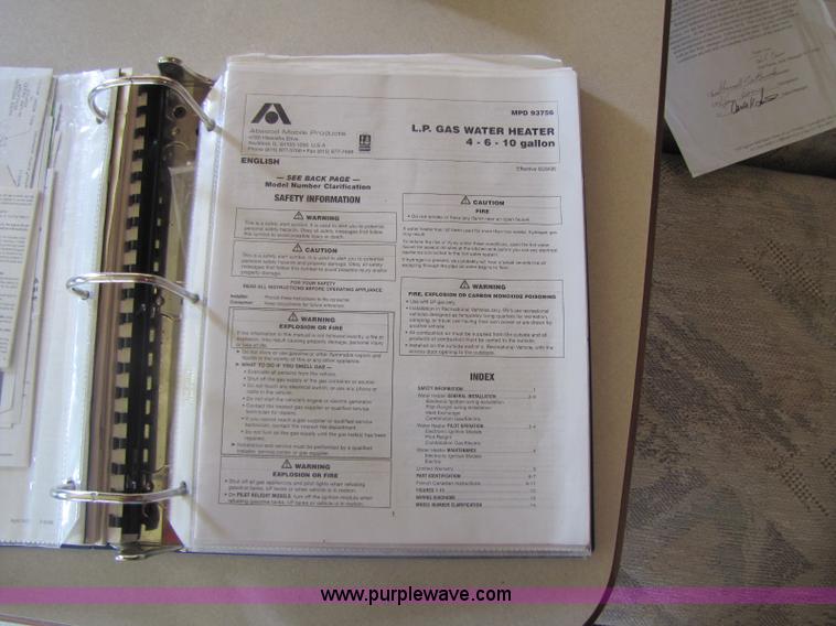 image for item A5093 1998 Winnebago Chieftain RV motor home