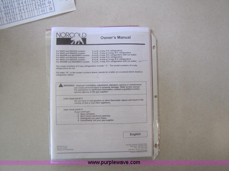 image for item A5093 1998 Winnebago Chieftain RV motor home