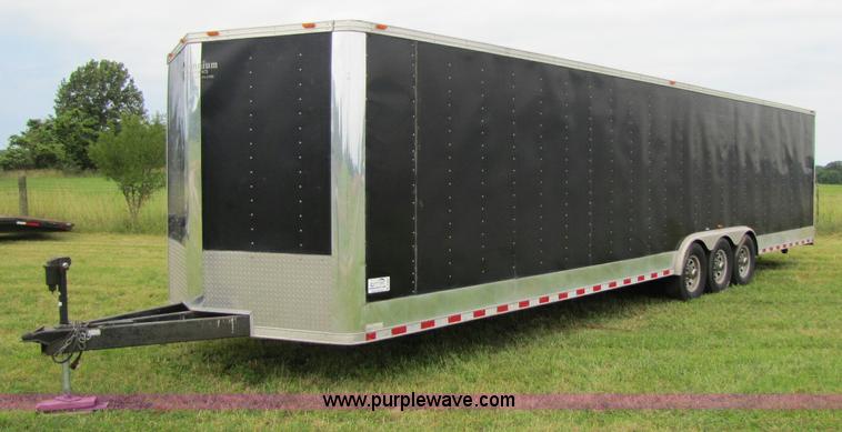 image for item A5095 2006 Millennium 35' triple axle cargo trailer