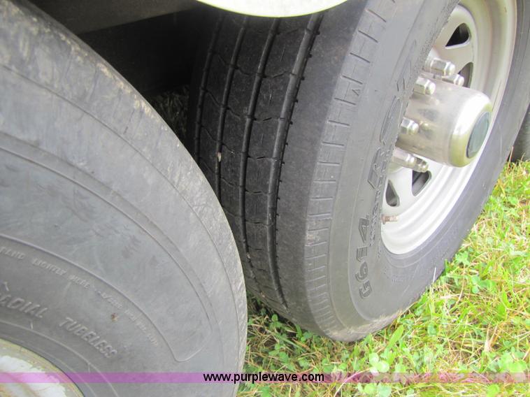 image for item A5095 2006 Millennium 35' triple axle cargo trailer