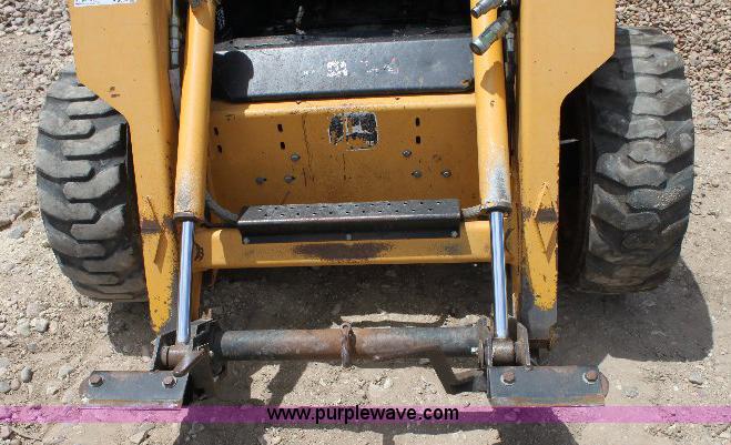 image for item A9304 John Deere 6675 skid loader