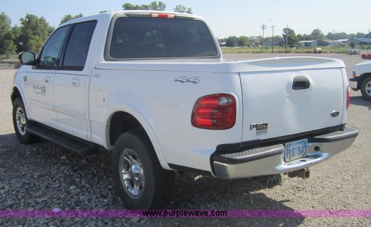 image for item A9561 2001 Ford F150 crew cab pickup truck