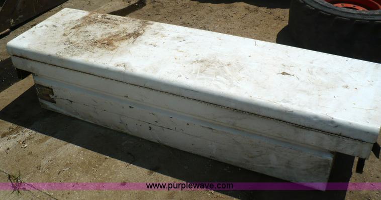 image for item A9580 Tractor Supply pickup toolbox