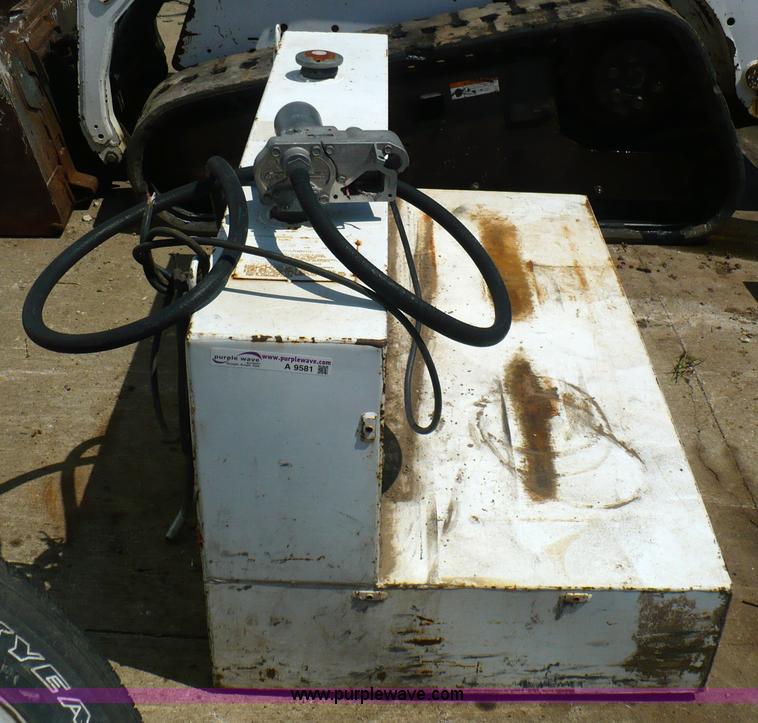 image for item A9581 Delta 80000 fuel tank